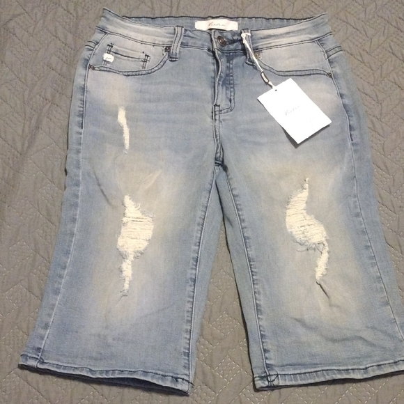 KanCan Denim - KanCan Blue Ankle Cropped Distressed Jeans​​